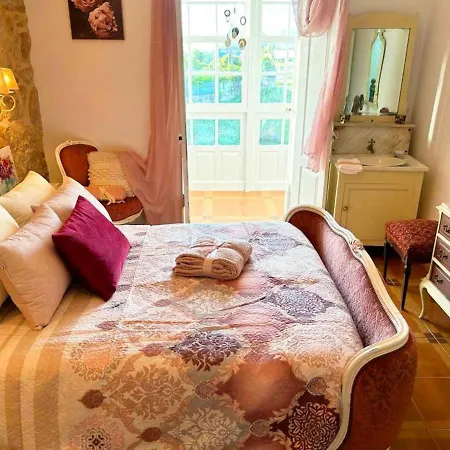 Holibai, Mina Xoia, Con Historia Y Jardin Exquisito En Galicia Apartamento Baiona
